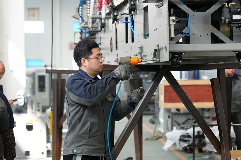 Jiangyin Huitong Packaging Machinery Co. ، Ltd.